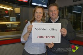 Norbert Rier (Frontmann der Kastelruther Spatzen) mit Christine Rabanser (Funkhaus Südtirol)